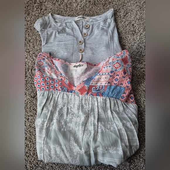 Lot of 2 Haptics by Holly Harper Long Sleeve Tops Size Small - Picture 1 of 13